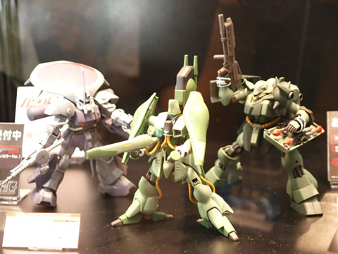 1309charahobby01-25