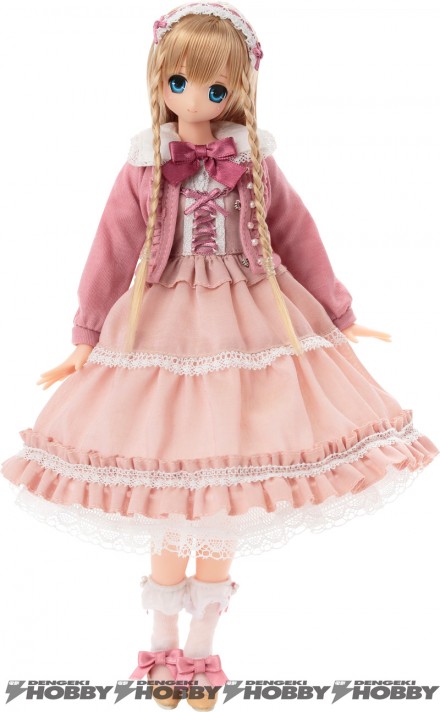 azone_sahra_2015406_01