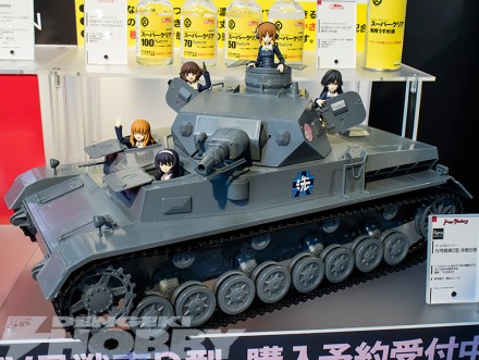 ▲マックスファクトリー「IV号戦車D型 本戦仕様」。1／12スケール組み立て済み電動モデル。2016年9月発売予定、15,984円（税込）。