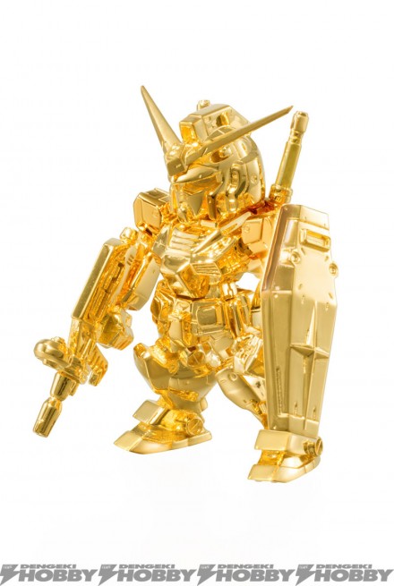 con_gold_gundam_