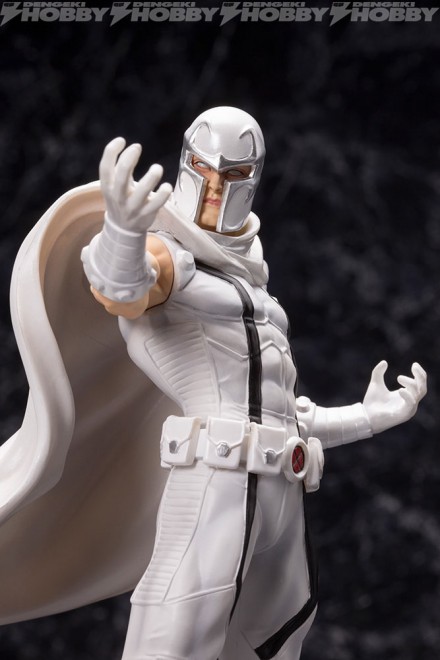 MK200_WHITE_MAGNETO_7