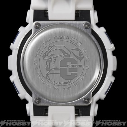 G-SHOCK_GUNDAM_GG_0513