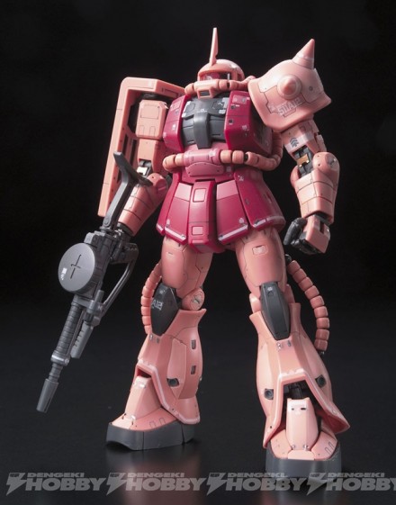 ▲「RG 1/144 シャア専用ザク」。このガンプラをベースに、現在ザクアメイジングが鋭意製作中！　どのようなディテールを伴って登場するのか、乞うご期待！