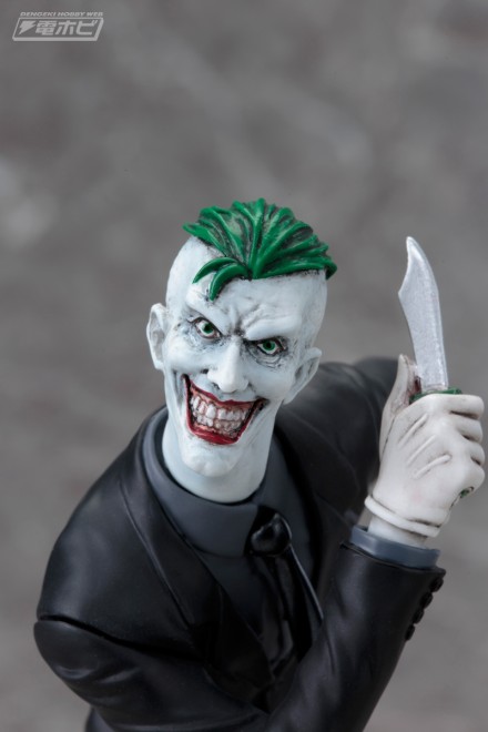 08SV163_joker_12