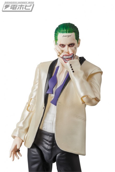 mafex_joker_suits_02