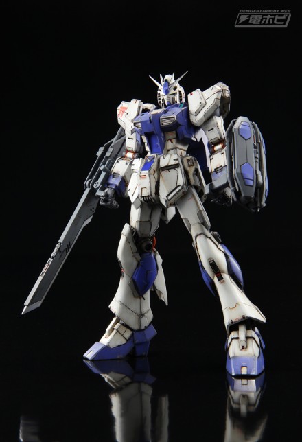 ▲マーキュリーレヴを装備した、タツヤのνガンダムヴレイブ　作例製作：NAOKI