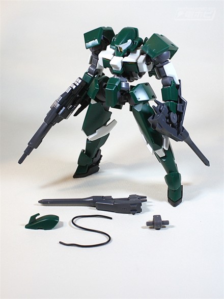 ▲完成した「HG 1/144 モビルレギンレイズ（ジュリエッタ機）。