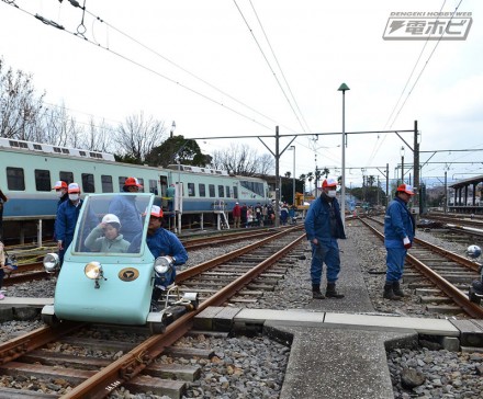 「伊豆急でんしゃまつり」でのATカート乗車体験