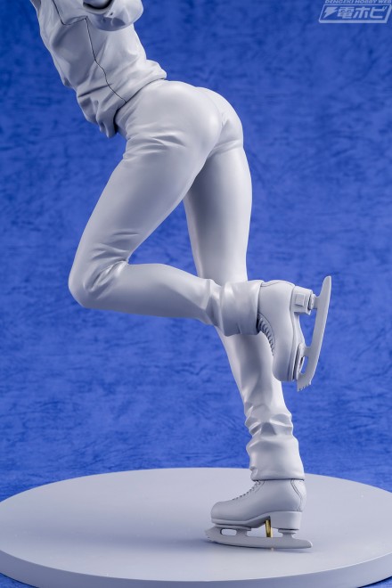 megahouse_yurionice_20170315_07