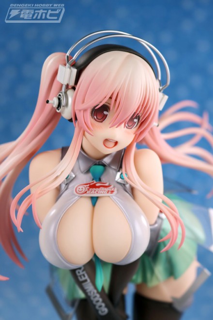 rev_mxf_sonico_001