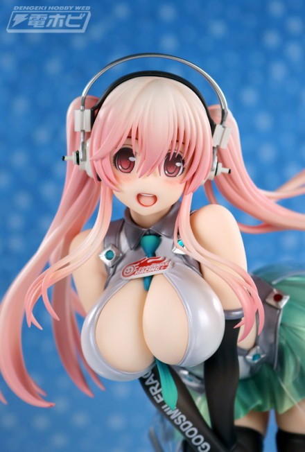 rev_mxf_sonico_006