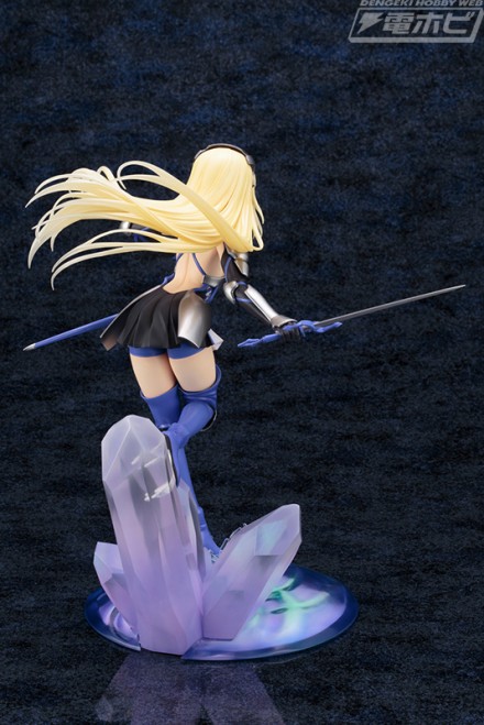 kotobukiya_ais_wallenstein_04