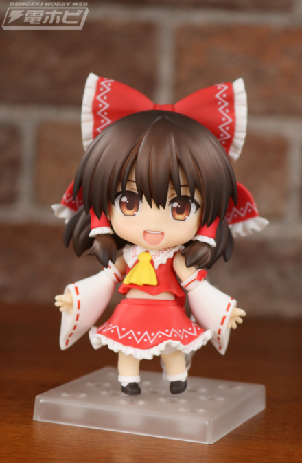 rev_nendoroid_reimu_002