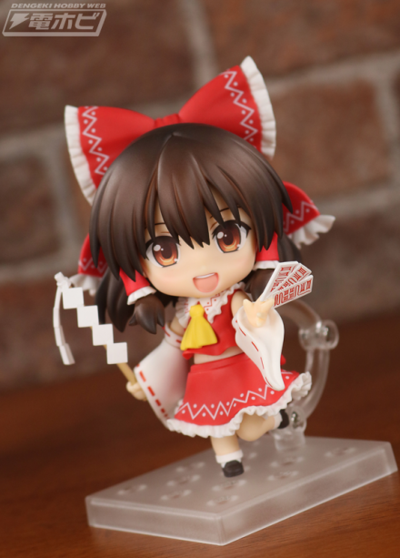 rev_nendoroid_reimu_003