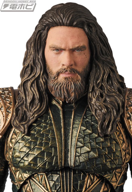 MAFEX-AQUAMAN_6