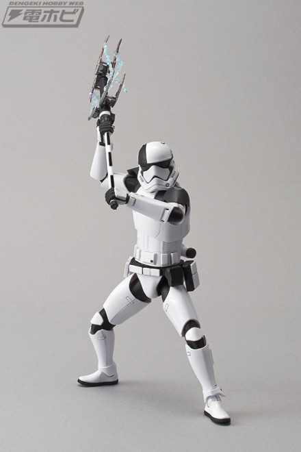 ep8_stormtrooper_action01[1]