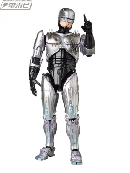 MAFEX-ROBOCOP_10