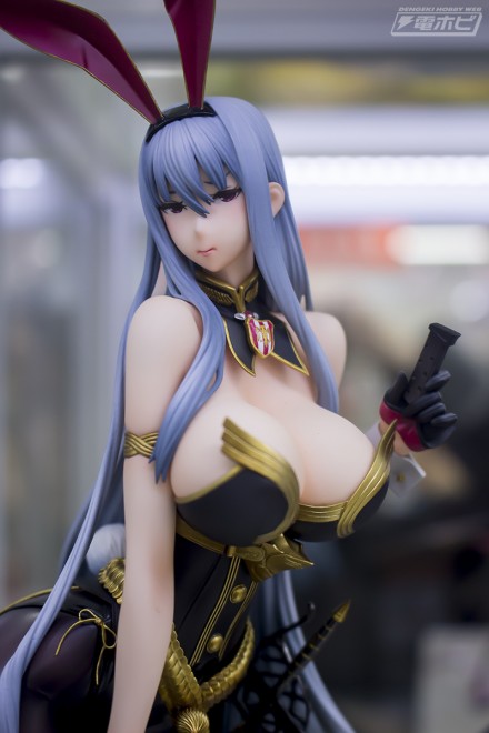 201712akiba1gfigure1 (9)