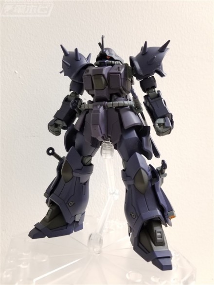 ▲HGUC 1/144 イフリート・ナハト