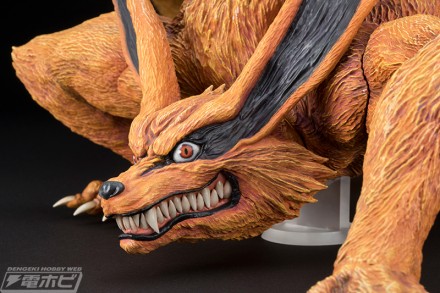 megahouse_kurama_08