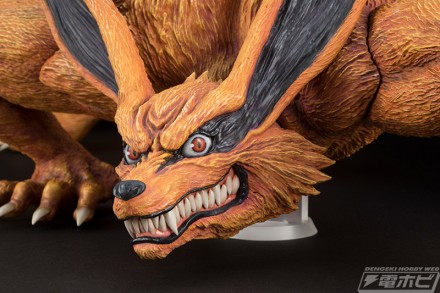 megahouse_kurama_10