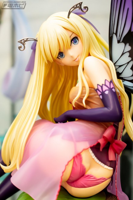 2018akiba6figure23ktbf3 (5)