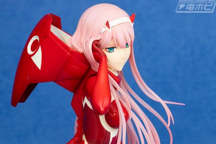 kotobukiya_code002_08