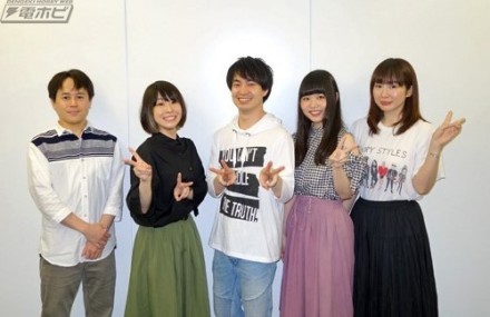 ▲左から、小川正和さん、藤原夏海さん、小林裕介さん、稗田寧々さん、照井春佳さん