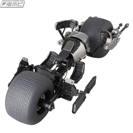 MAFEX_BATPOD_a03