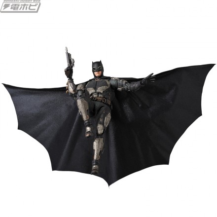 mafex_batman-tactical_a06