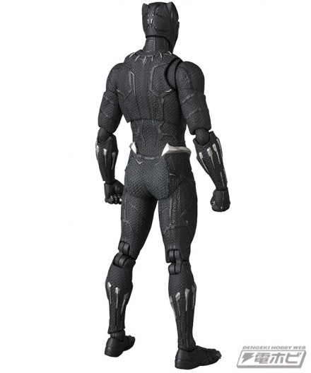 mt_03_mafex_black_panther_03