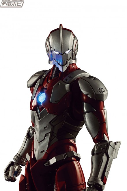 Ultraman_08_blue[1]