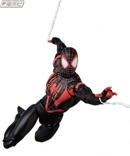 mafex_spiderman-miles-morales_z06