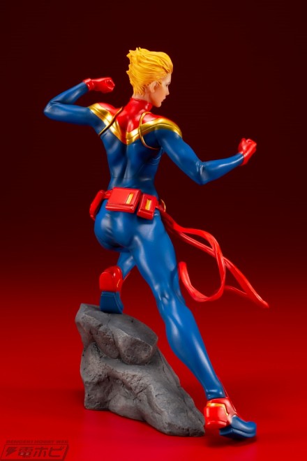 MK249_artfxp_captainmarvel_04