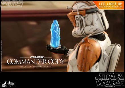 08_Hot_Toys_Commander_Cody