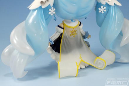 rev_nendoroid_yukimiku2019_08