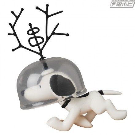 udf-penuts10-astronaut-snoopy_01