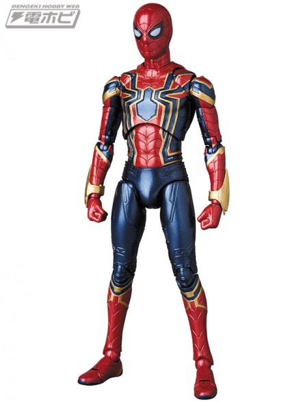 mafex_iron-spider_02_03