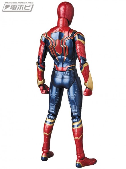 mafex_iron-spider_03_04