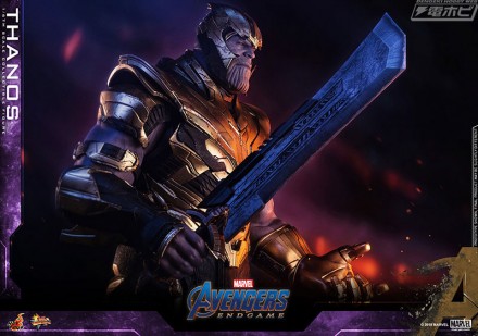 06_hot_toys_mms_thanos