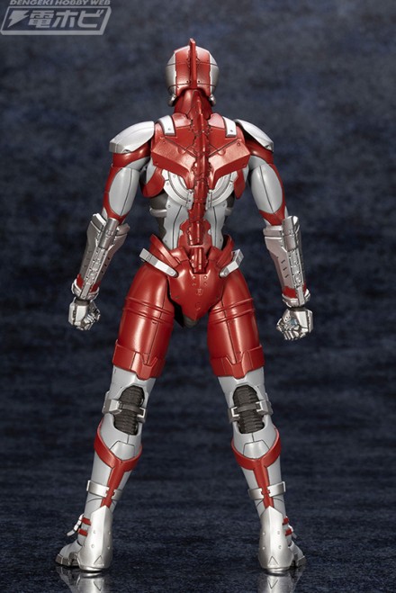 KP468_ULTRAMAN_02