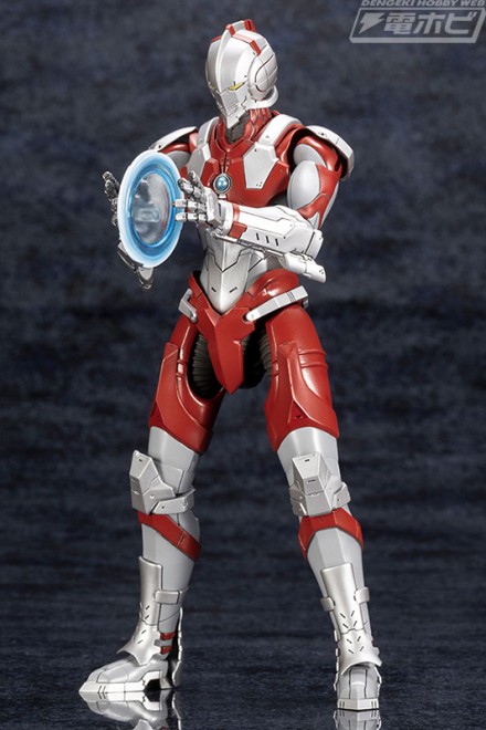 KP468_ULTRAMAN_08