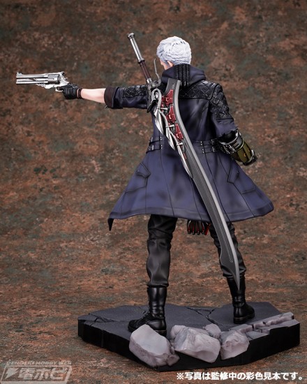 kotobukiya_DMC5_1904_05