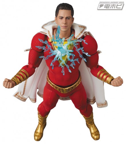 mt1904_091_mafex_shazam_02