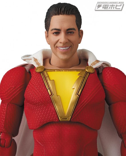 mt1904_091_mafex_shazam_07