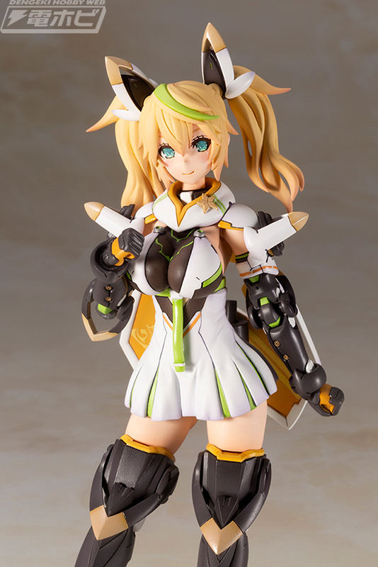 PSO2 es』ジェネがステライノセント衣装でコトブキヤからプラモデル化！「フォシルトリクス」は納刀／展開状態の両方が再現可能!! | 電撃ホビーウェブ