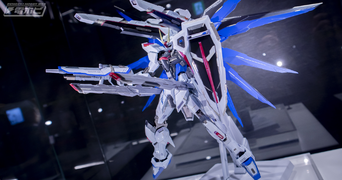 極みへと至る「自由の翼」を持つ最強のガンダムが降臨！「METAL BUILD フリーダムガンダム CONCEPT  2」フィギュア彩色見本が秋葉原で展示!! | 電撃ホビーウェブ