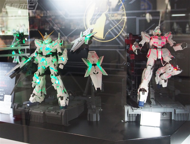 MGEX ユニコーンガンダム Ver.Ka」の試作も展示！超レアなガンダムの木型や巨大年表も楽しめるガンプラ40周年記念イベントをレポート！ |  電撃ホビーウェブ