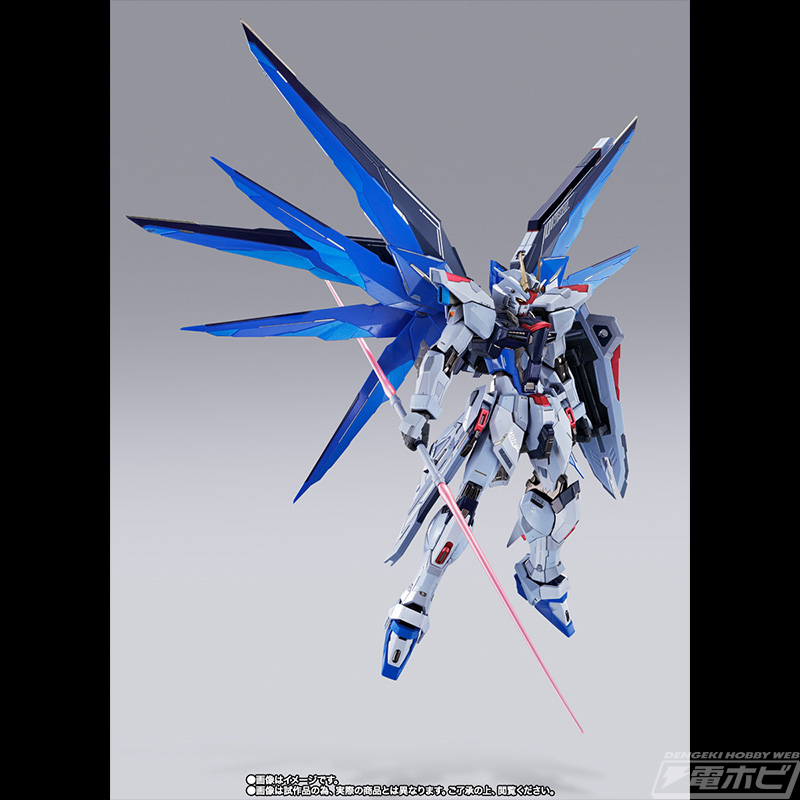 白と青を中心に新たなコンセプトによるカラーリングに！「METAL BUILD フリーダムガンダム CONCEPT 2 SNOW SPARKLE  Ver.」が登場！ | 電撃ホビーウェブ