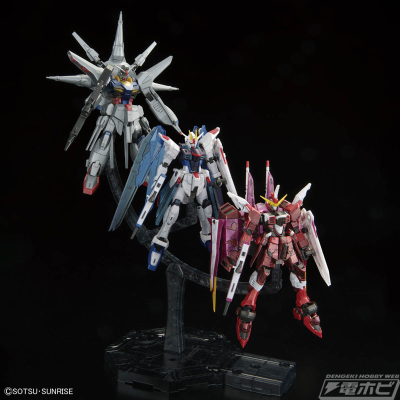 限定ガンプラ「『機動戦士ガンダムSEED』20周年記念MSセット［メタリック］」が発売決定！メタリック仕様のRG フリーダム、RG ジャスティス、HG  プロヴィデンスがセットに！ | 電撃ホビーウェブ